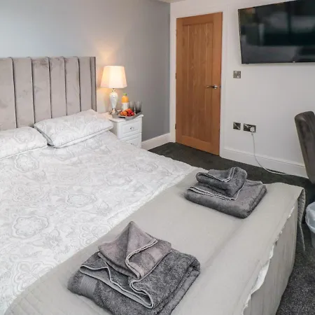 Tower Apartment Whitby